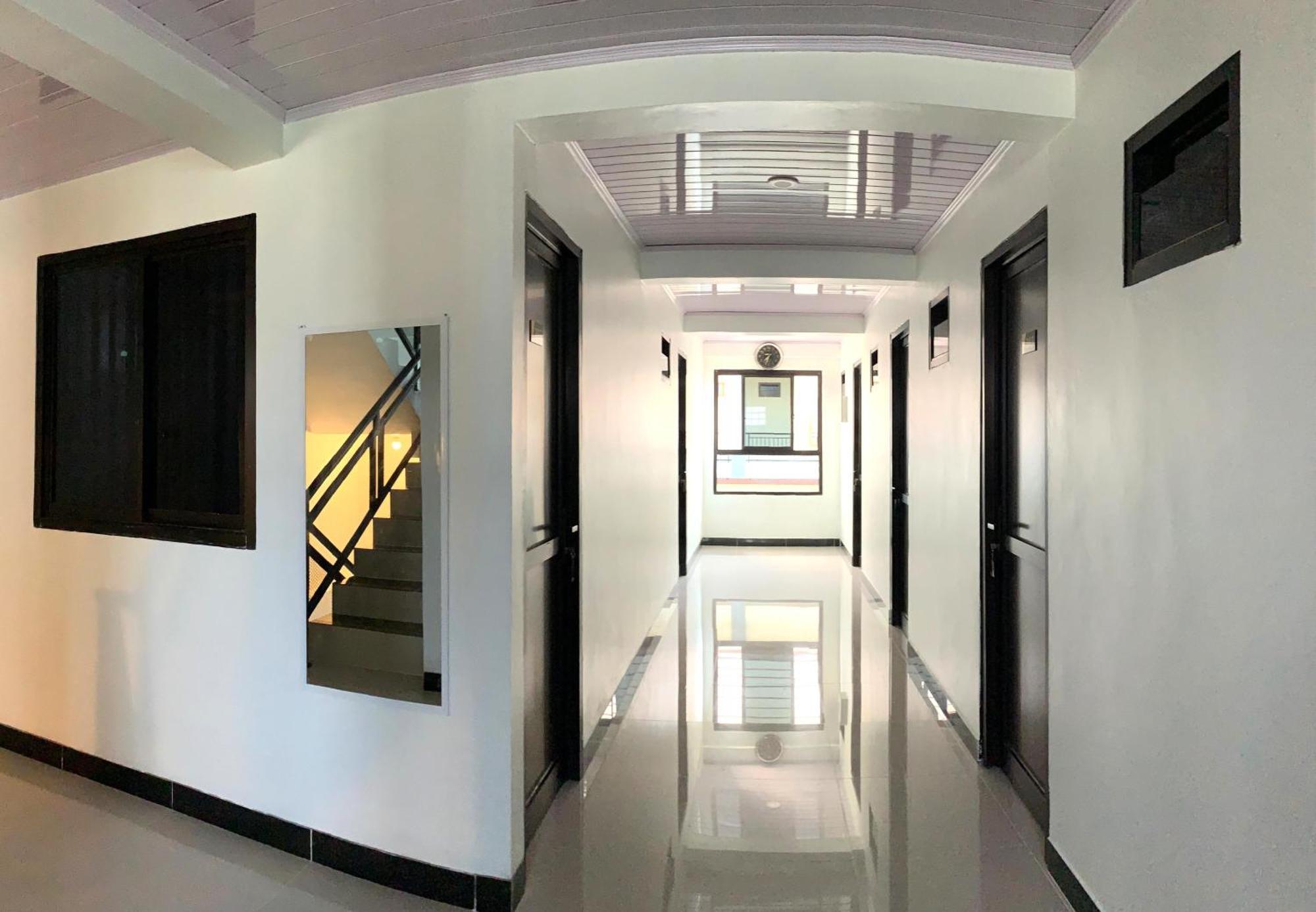 Kusuma Raya Guest House Srondolwetan Экстерьер фото